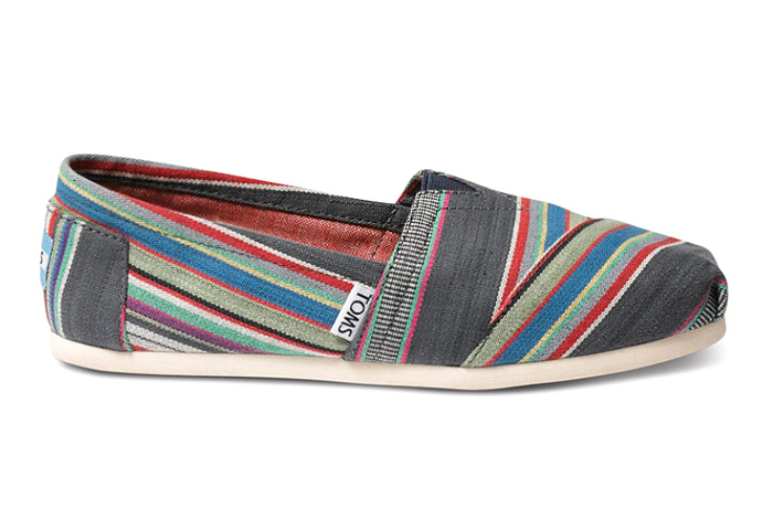 (5) Denim Stripe Womens Classics Espadrille Style Beach Footwear - TOMS Made in Denim Shoes, Espadrilles & Stitchouts 2013 Spring Summer - Desert Botas, Outdoor Boots & Beach Footwear: Trend Watch - Interesting News, Fashion Forecasts, Color Reports, Fresh New Jeans, Hot Denim Styles, Spotted at the Clothing Rack and Upcoming Trends